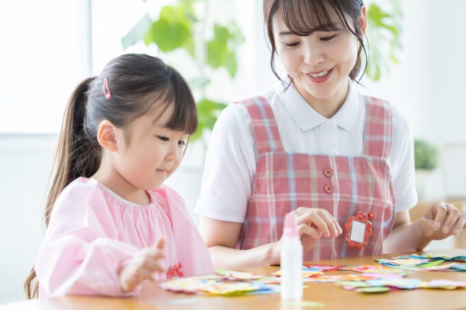 保育業